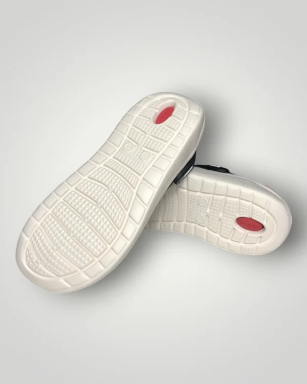 Literide Cutouts Details Round Toe Clog - Image 17